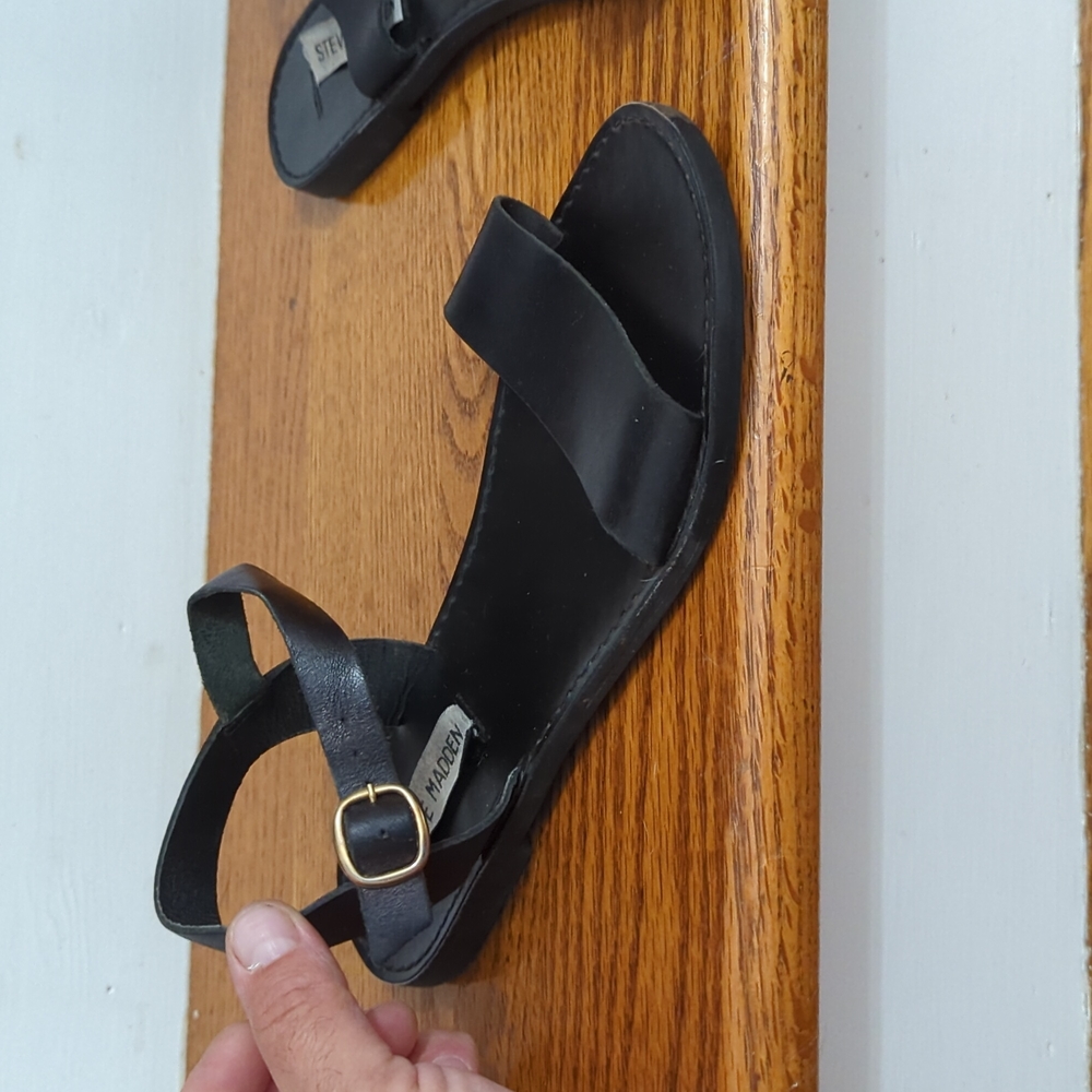 Steve Madden sandals